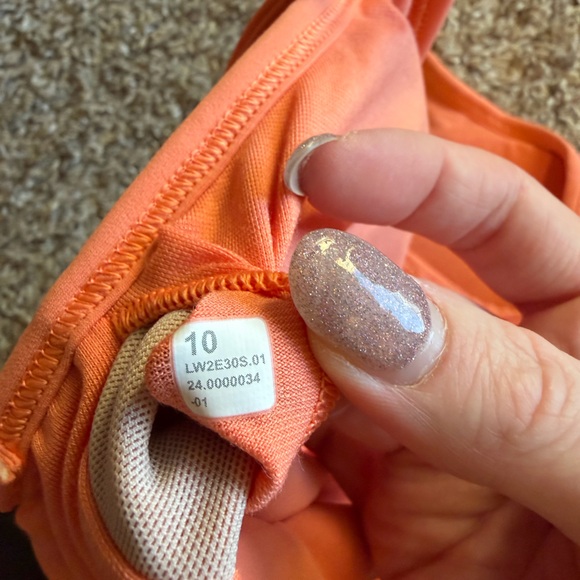 Lululemon Align sweetheart bra size 10 a/b cup color Coral Kiss - Picture 3 of 3